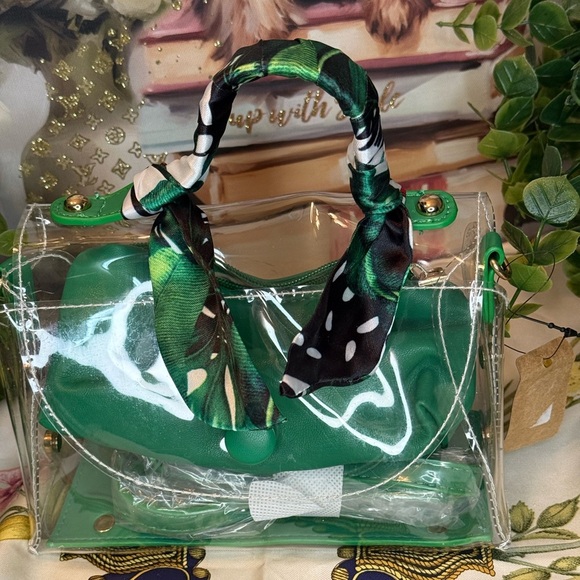 Green Handbag Set NWT - Picture 13 of 14